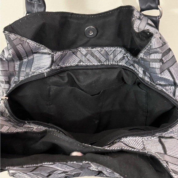 Stylish Black and Gray Women's Handbag - Picture 3 of 3